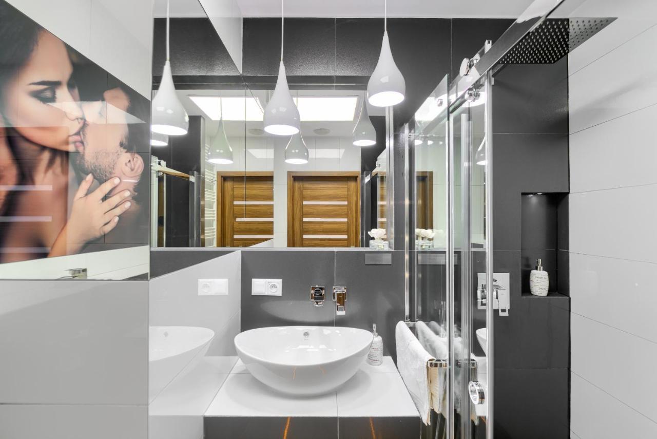 Good Day Apartments- Private Parking New Town Szczecin Bagian luar foto