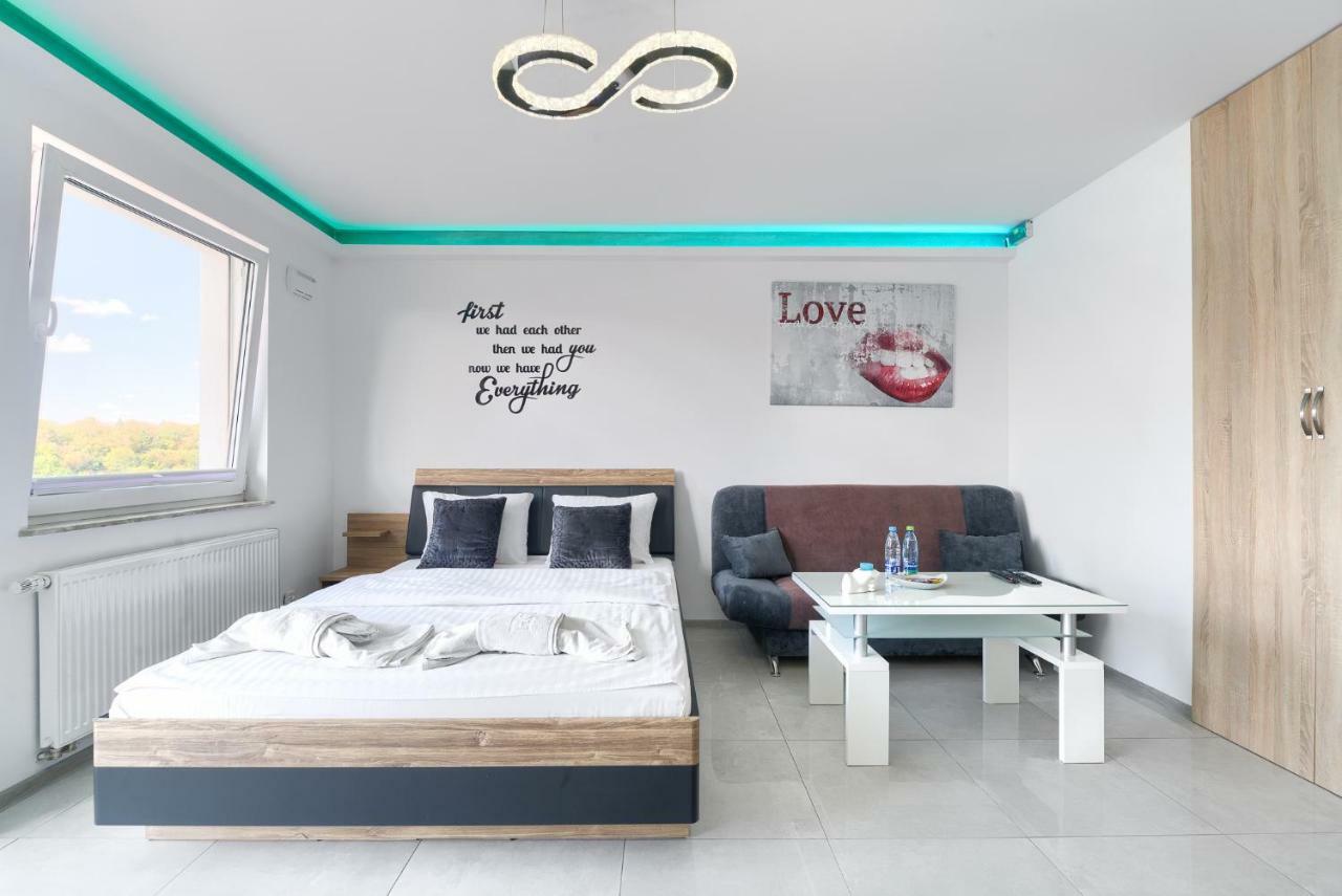 Good Day Apartments- Private Parking New Town Szczecin Bagian luar foto