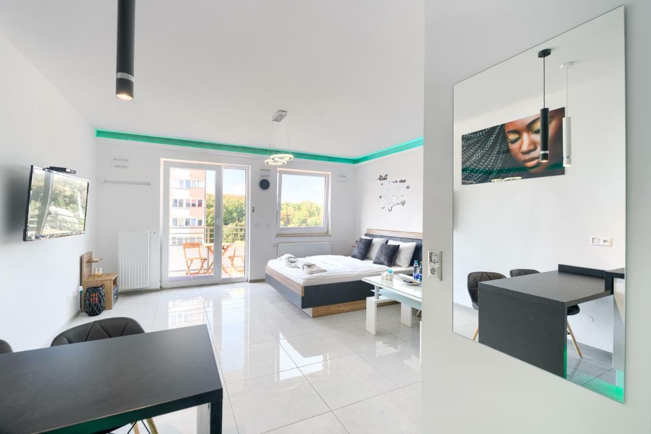 Good Day Apartments- Private Parking New Town Szczecin Bagian luar foto